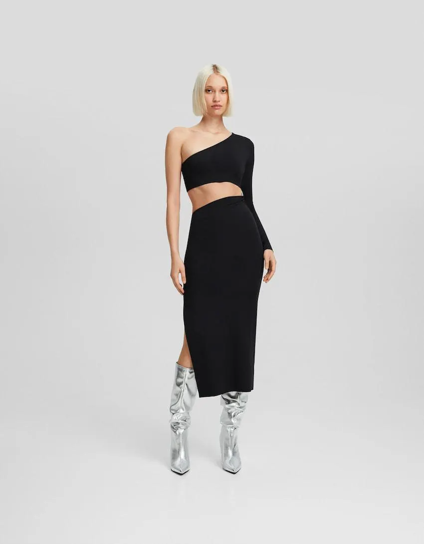 Asymetrické midi šaty s detailem na straně a dlouhými rukávy