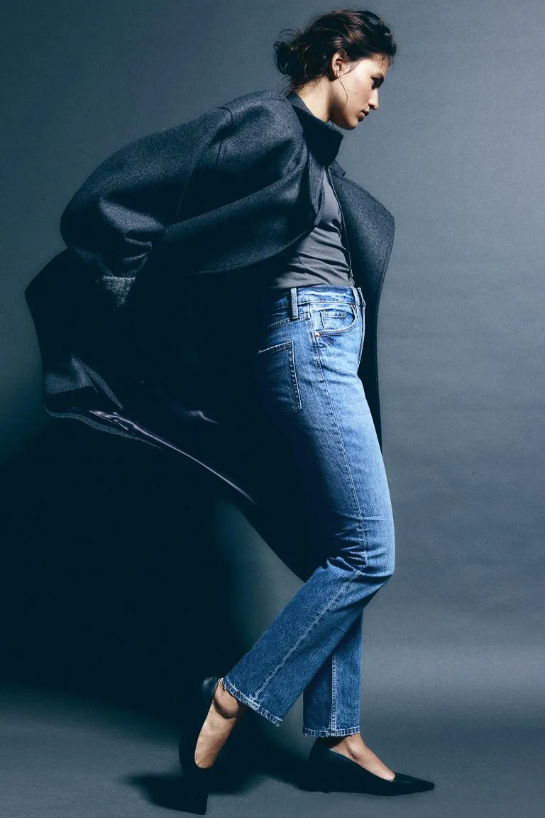 Slim Straight High Jeans