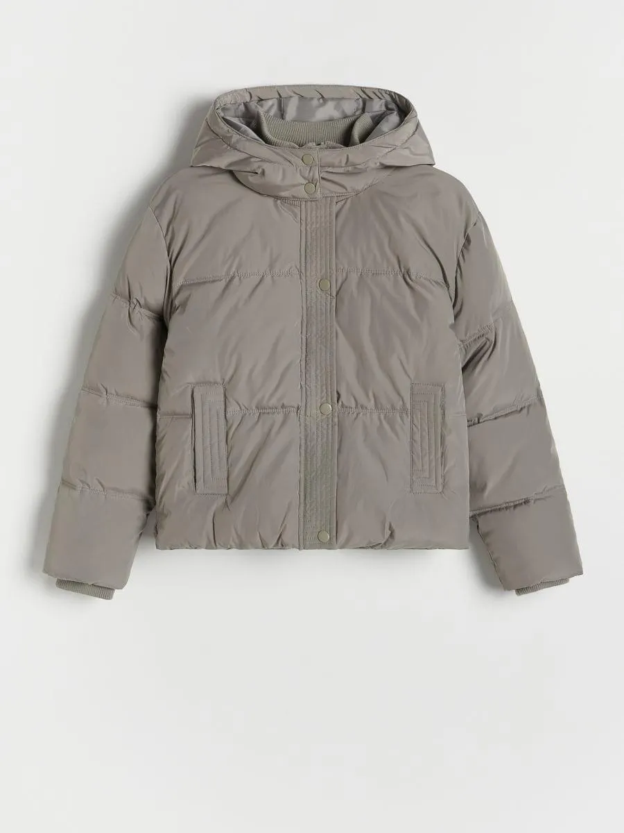 Prošívaná bunda s kapucí