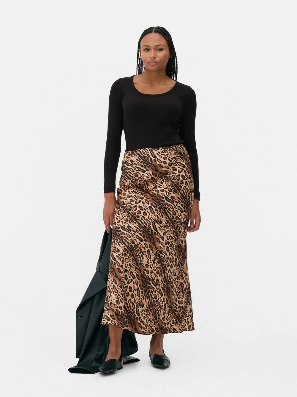 Top s dlouhým rukávem a hlubším výstřihem