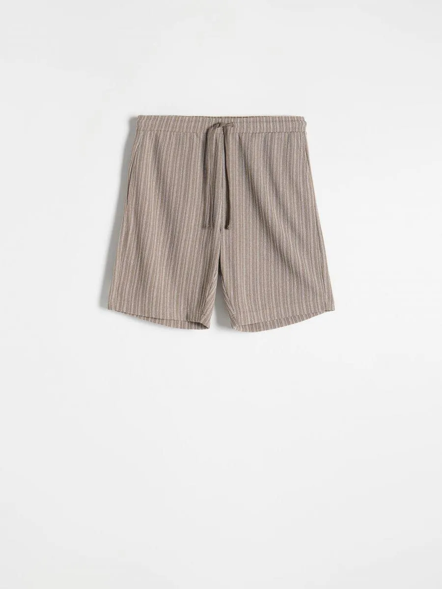 Kraťasy regular s příměsí viskózy