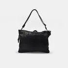 Dámská kožená kabelka obdélníkového tvaru