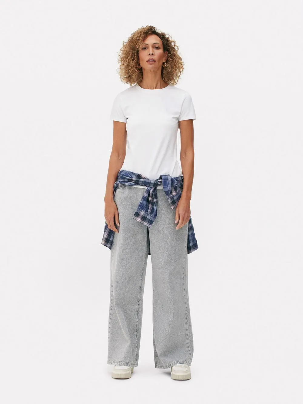 Strečové tričko s kulatým výstřihem