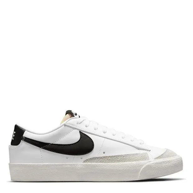 Blazer Low '77 Women's Shoes