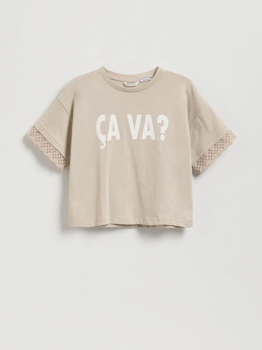 Krátké tričko s potiskem