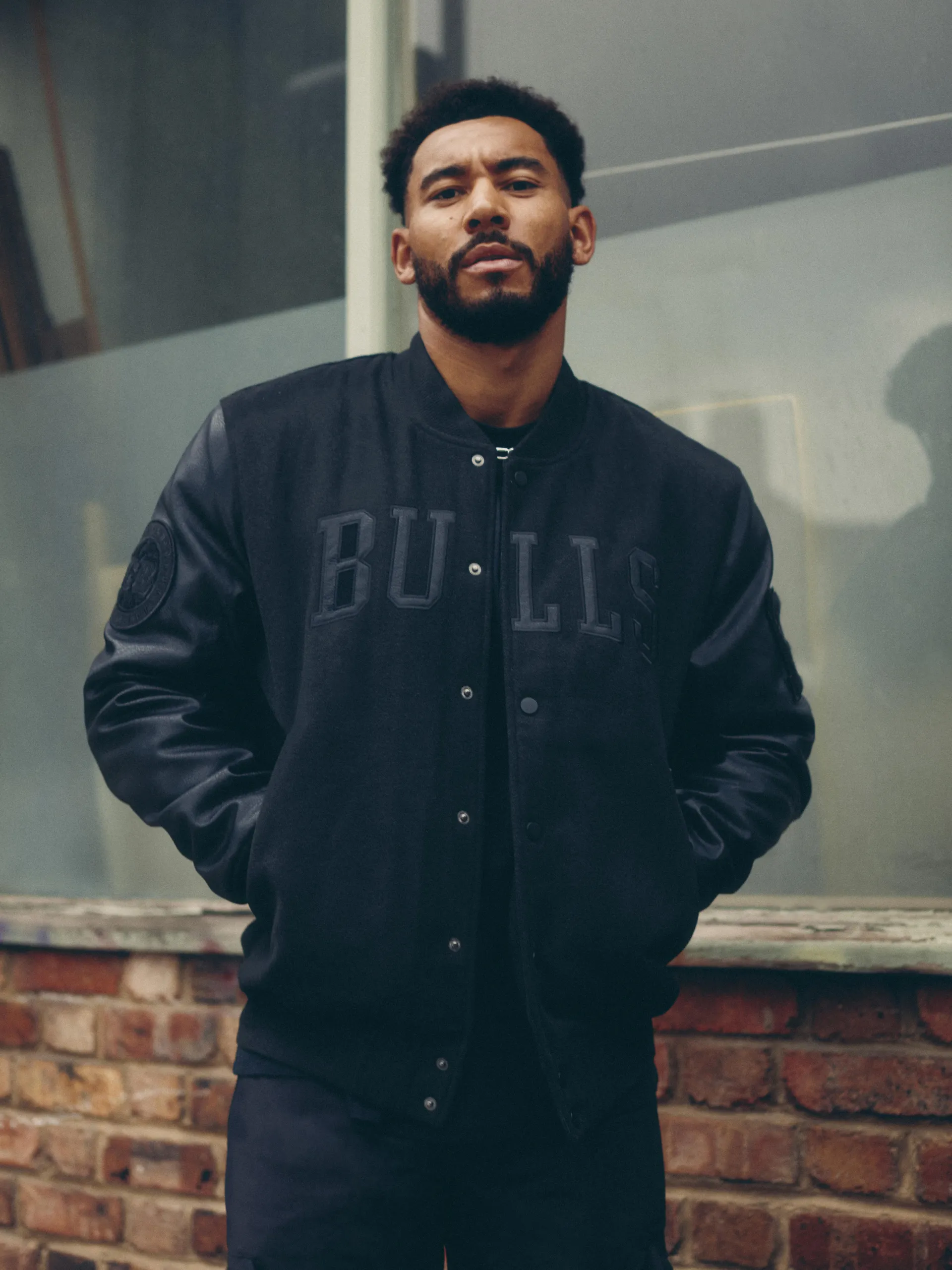 „NBA Chicago Bulls“ Jacke im College-Look