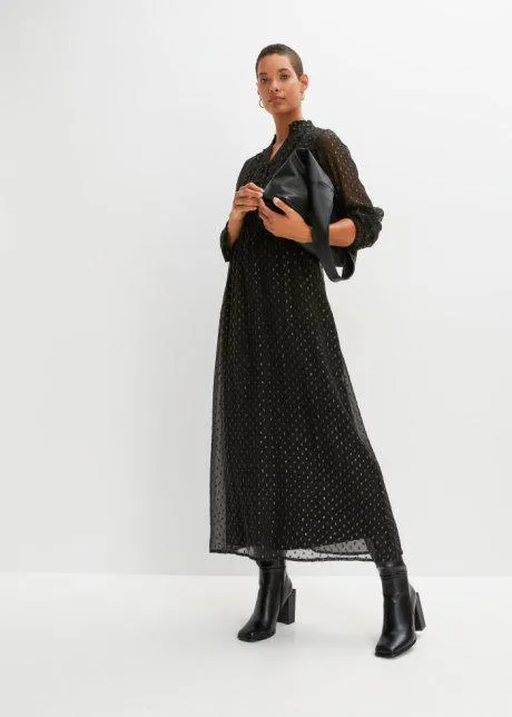 Dlouhé šaty s třpytkovým efektem