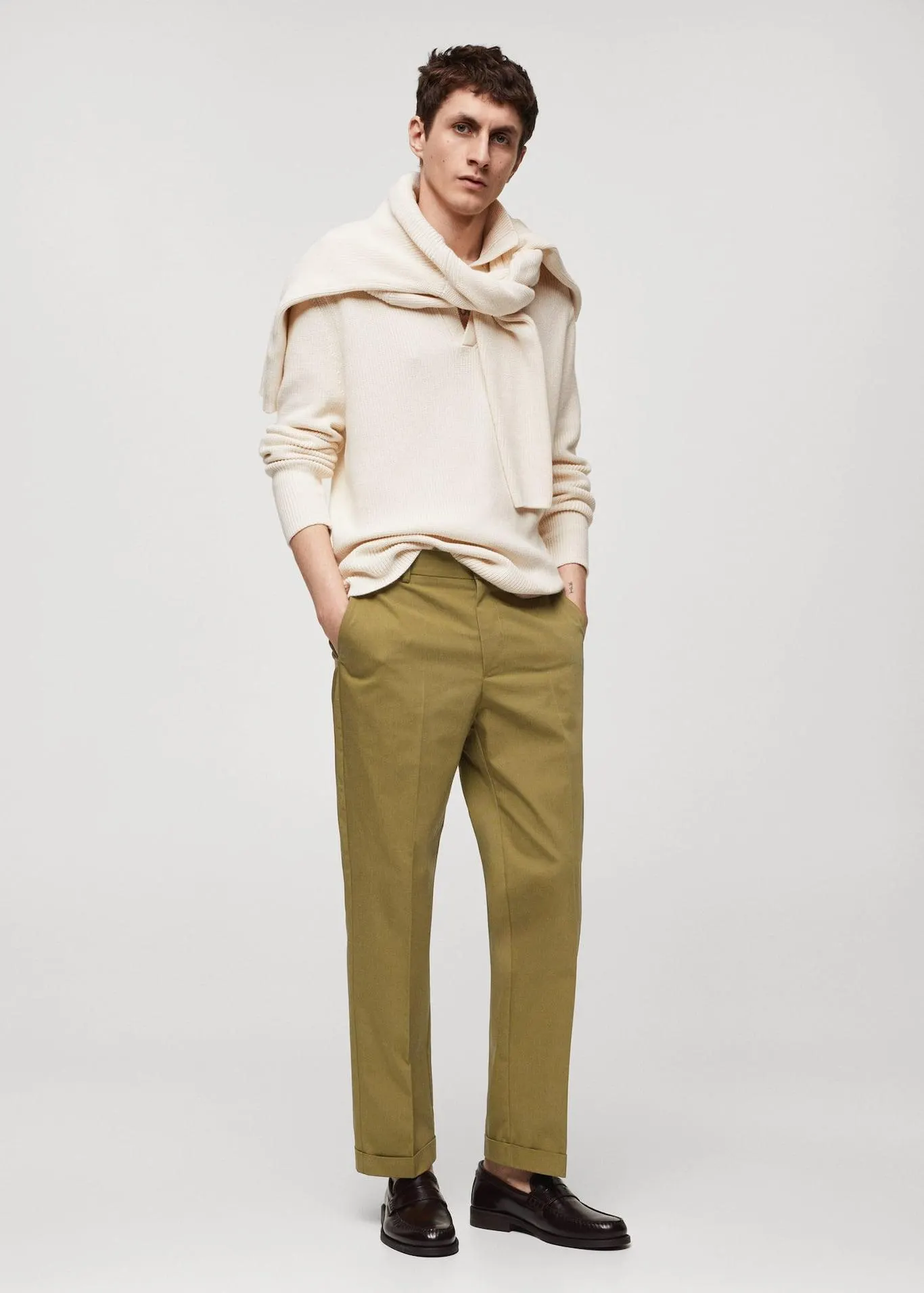 Úpletový svetr s polo límcem