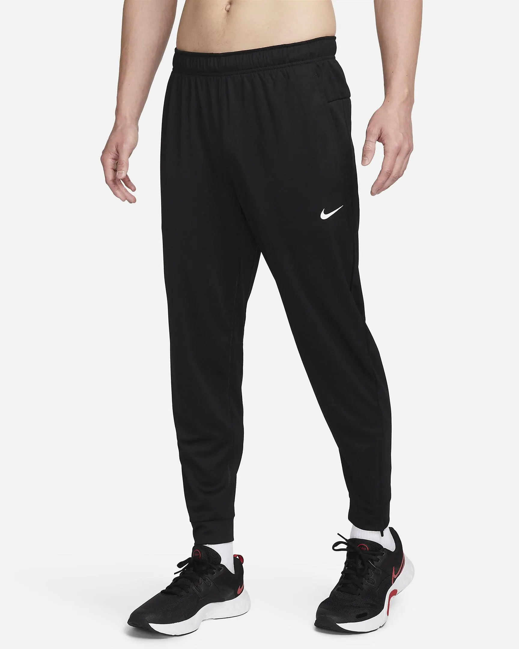 Men's Dri-FIT Tapered Versatile Trousers