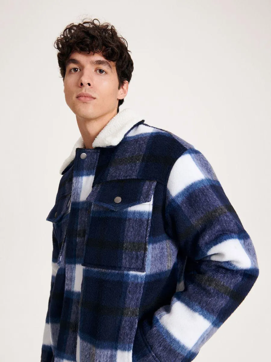 Geacă sherpa în carouri