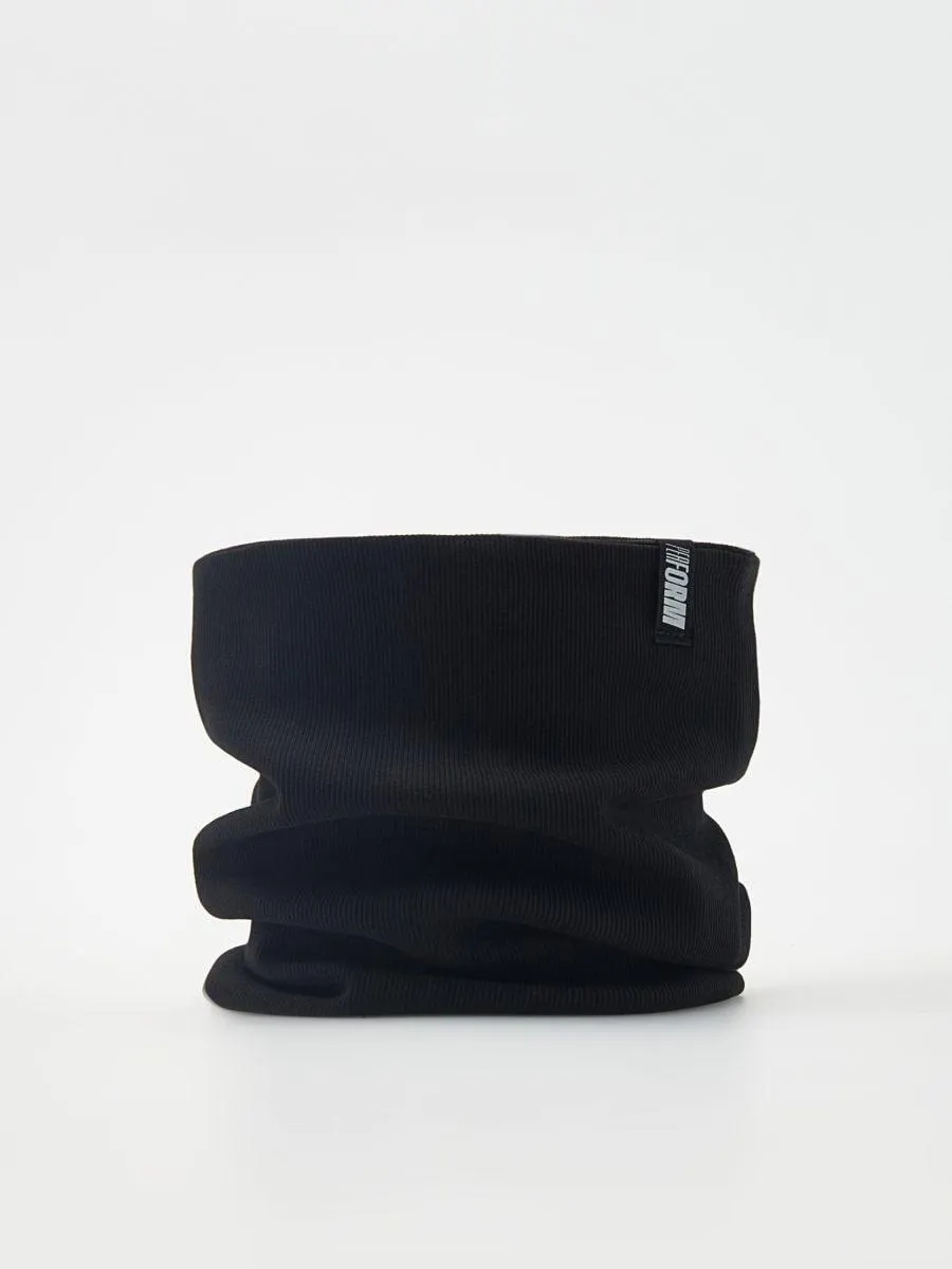 Žebrovaná tunelová šála