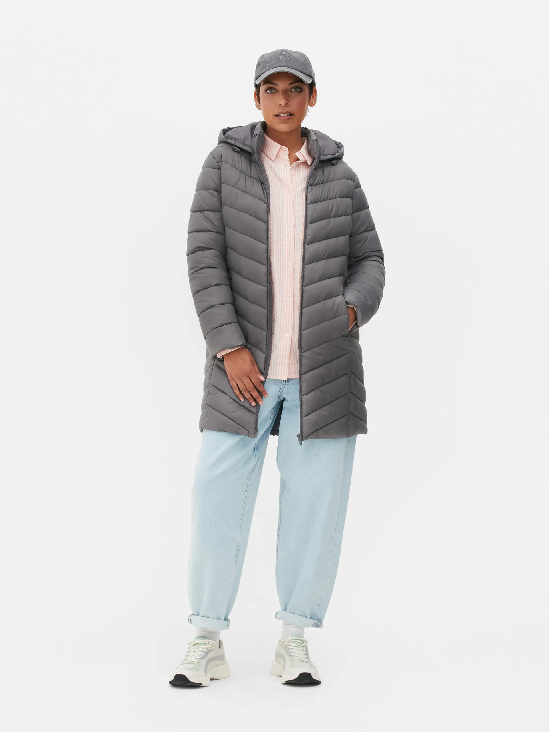 Superlehká dlouhá prošívaná bunda