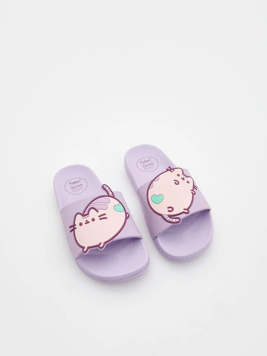 Pantofle Pusheen