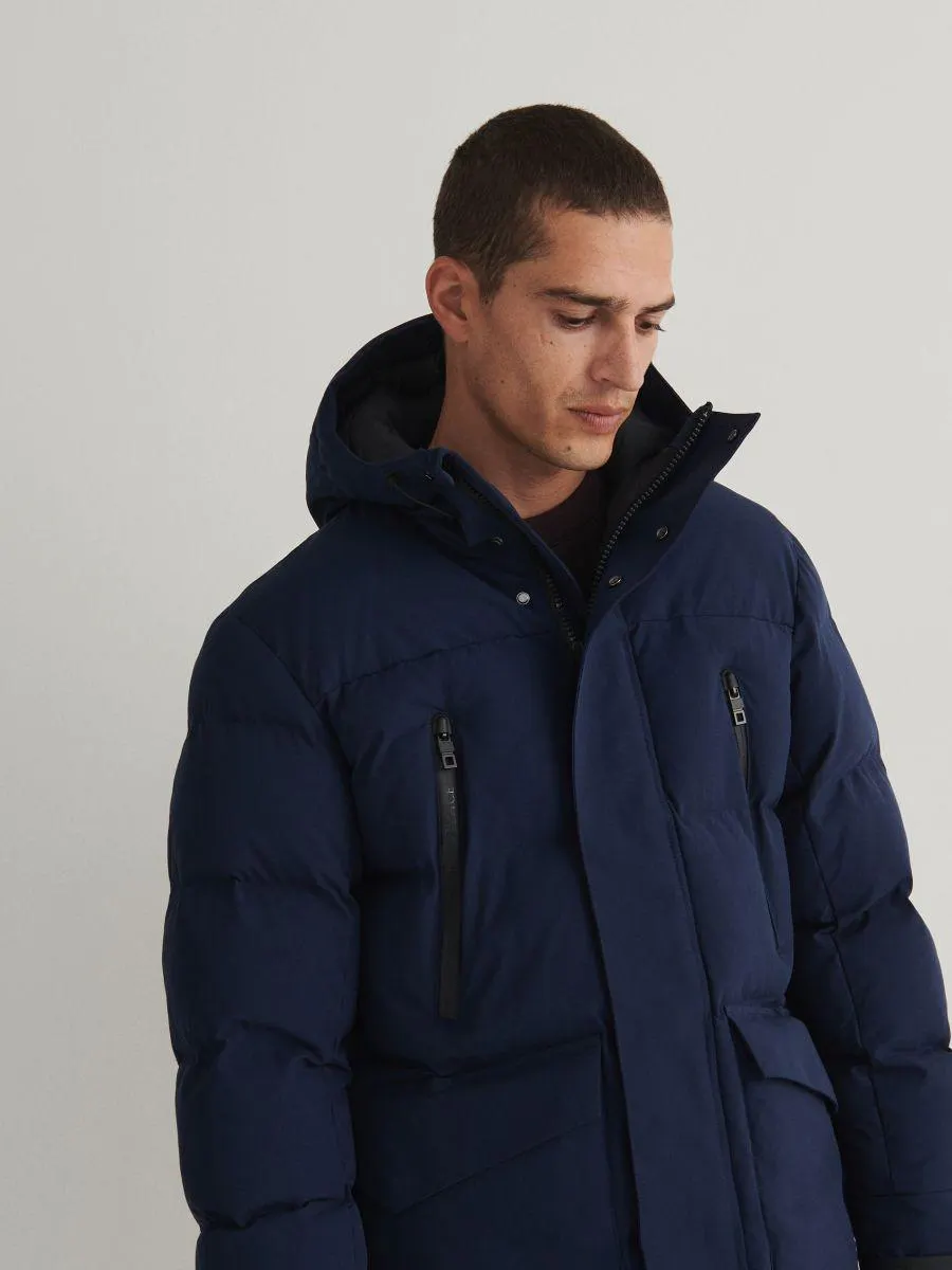 Geacă impermeabilă cu glugă