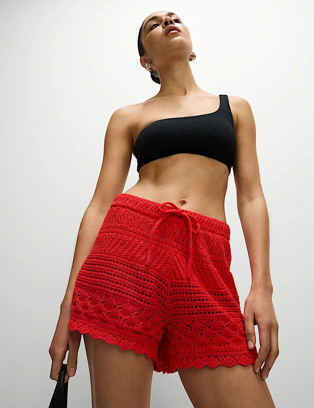 Šortky ze směsi bavlny s dírkovým vzorem