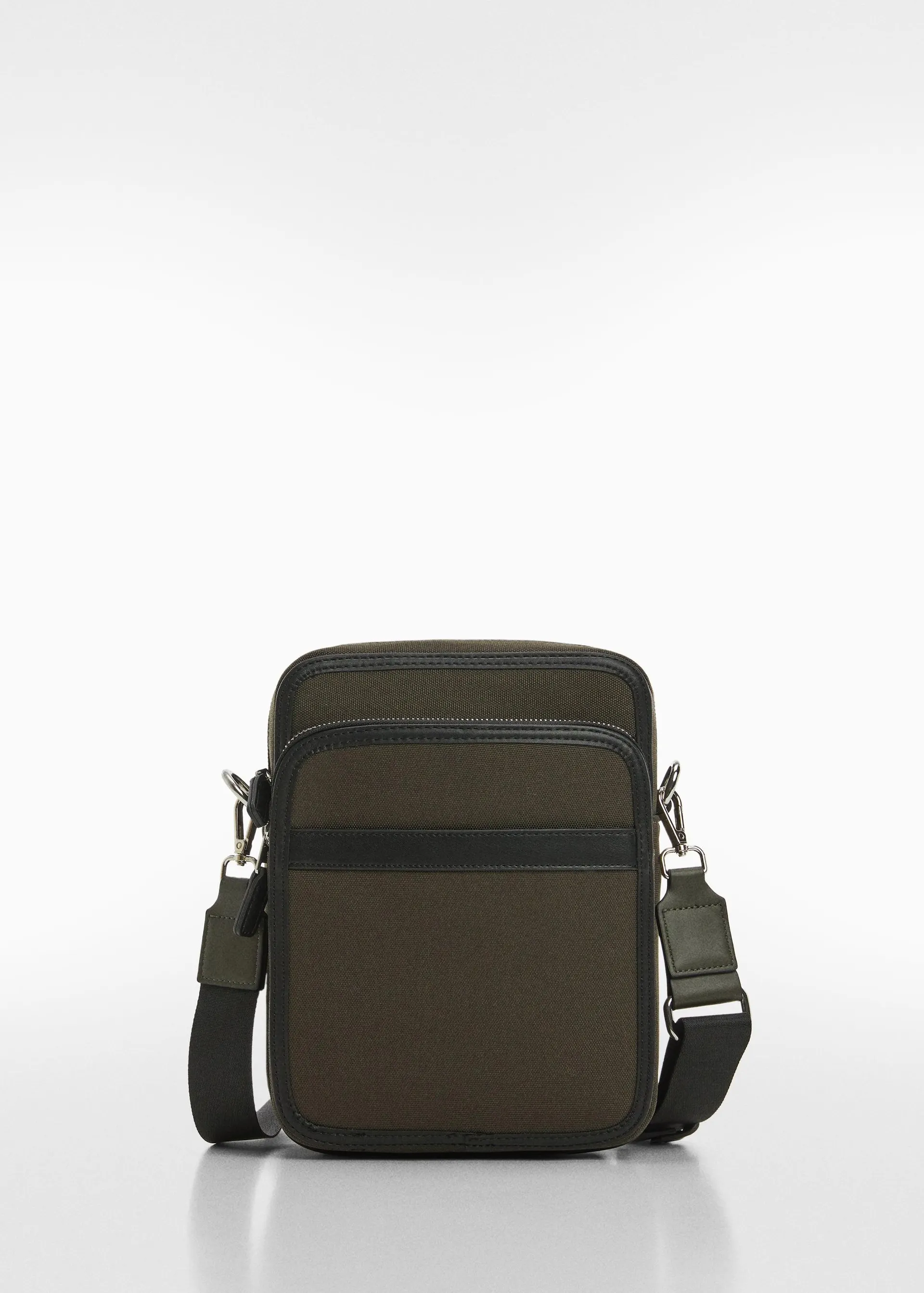 Kabelka přes rameno s detaily imitace kůže