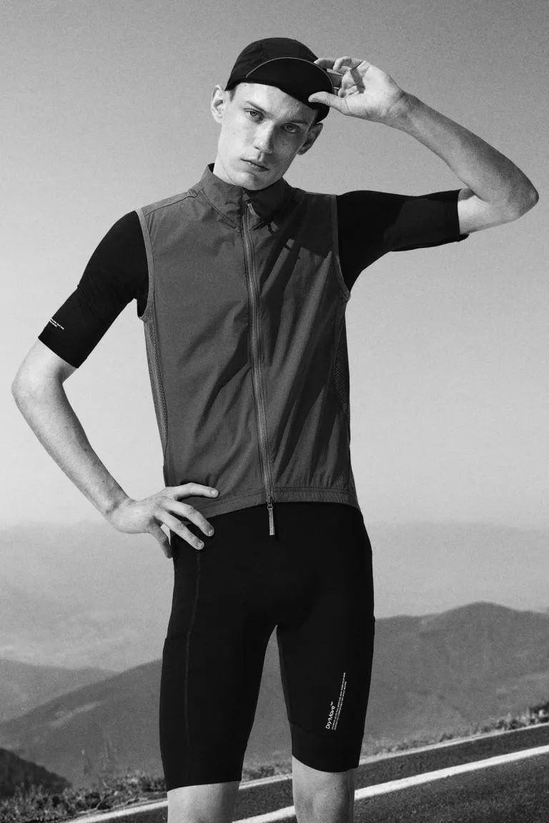 Vodoodpudivá cyklistická vesta