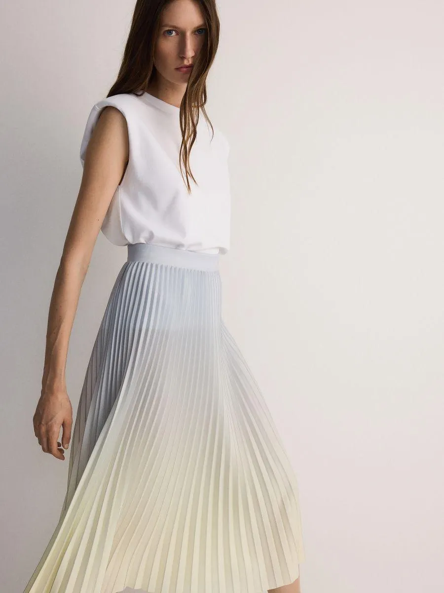 Plisovaná midi sukně