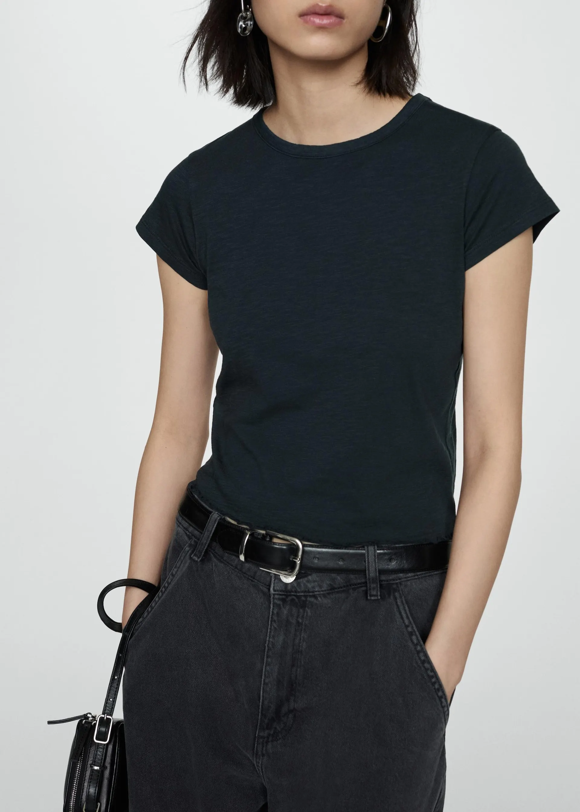 Short-sleeved cotton t-shirt