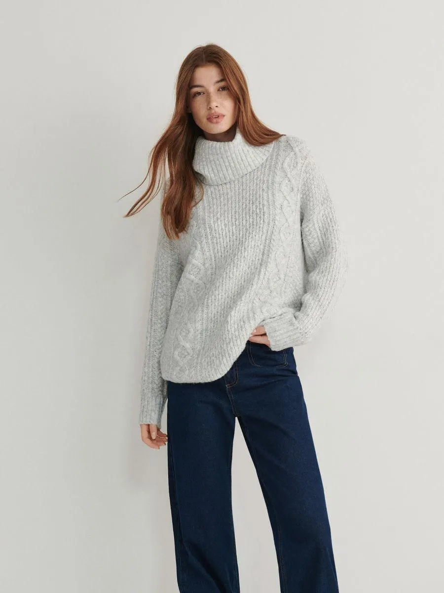 Svetr oversized s rolákem