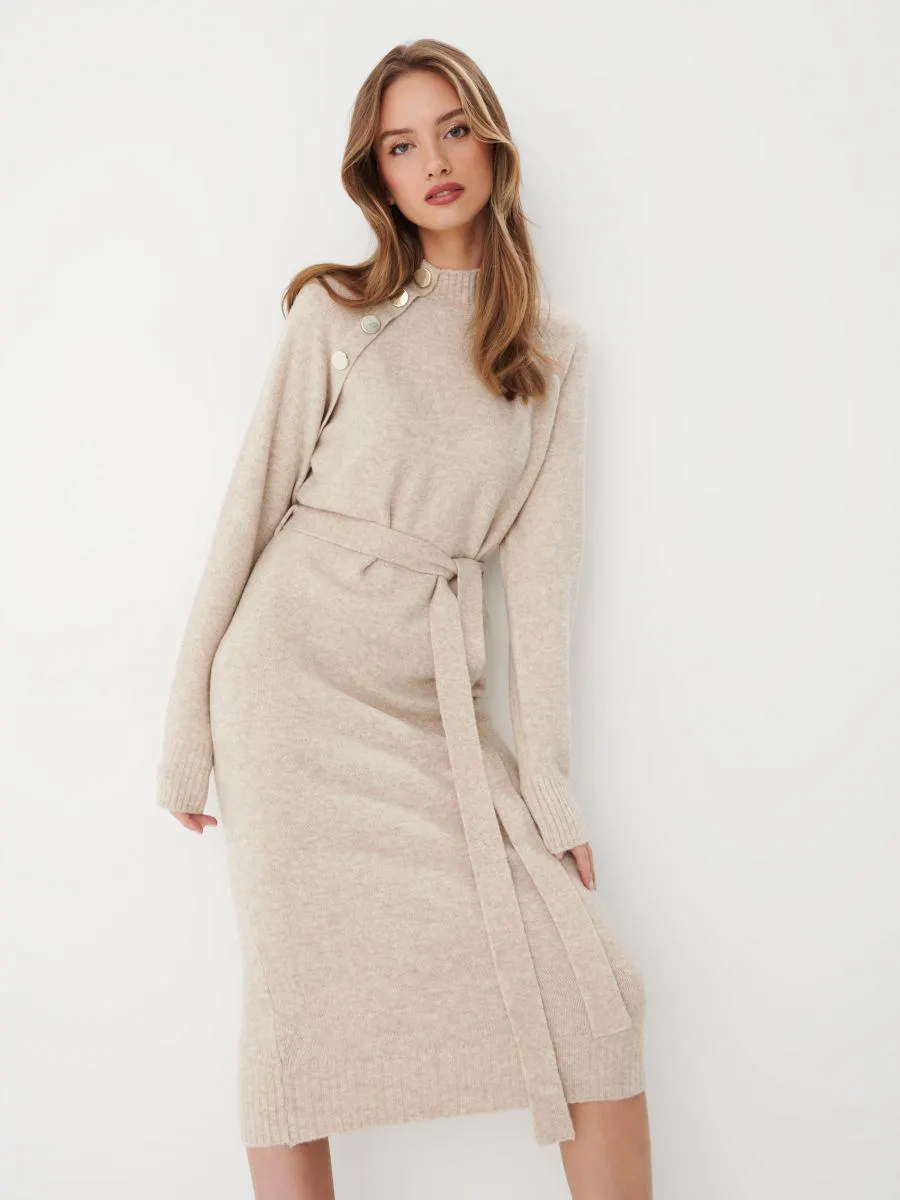 Svetrové midi šaty