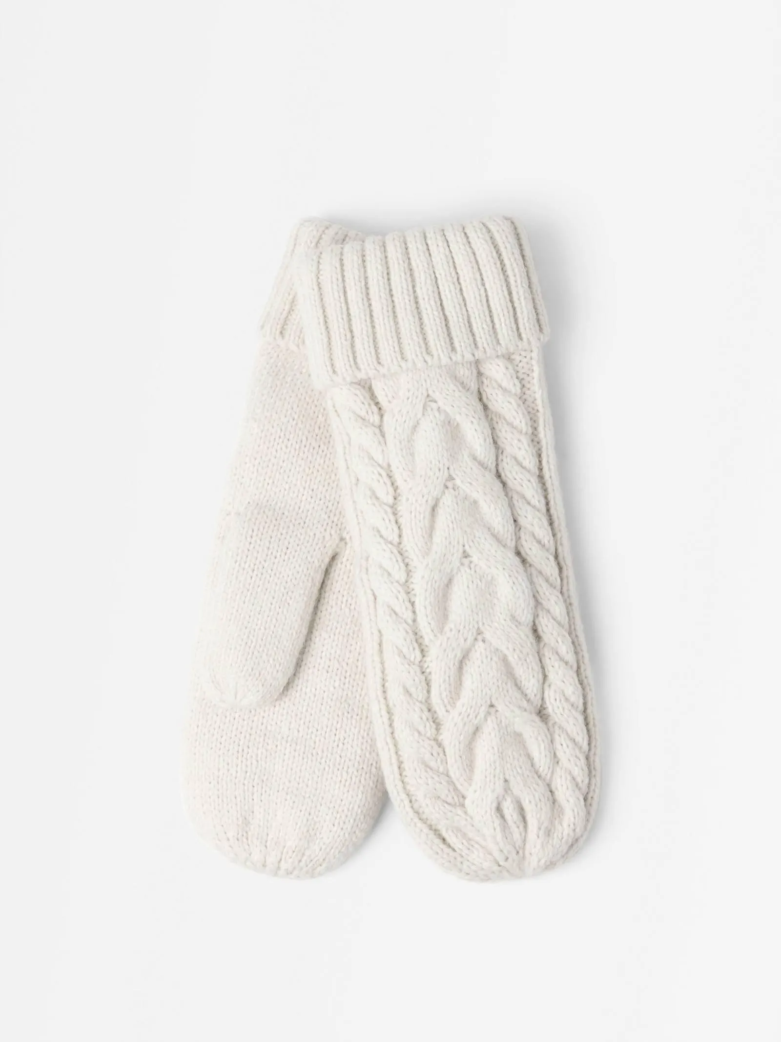 Palčáky s copánkovým vzorem