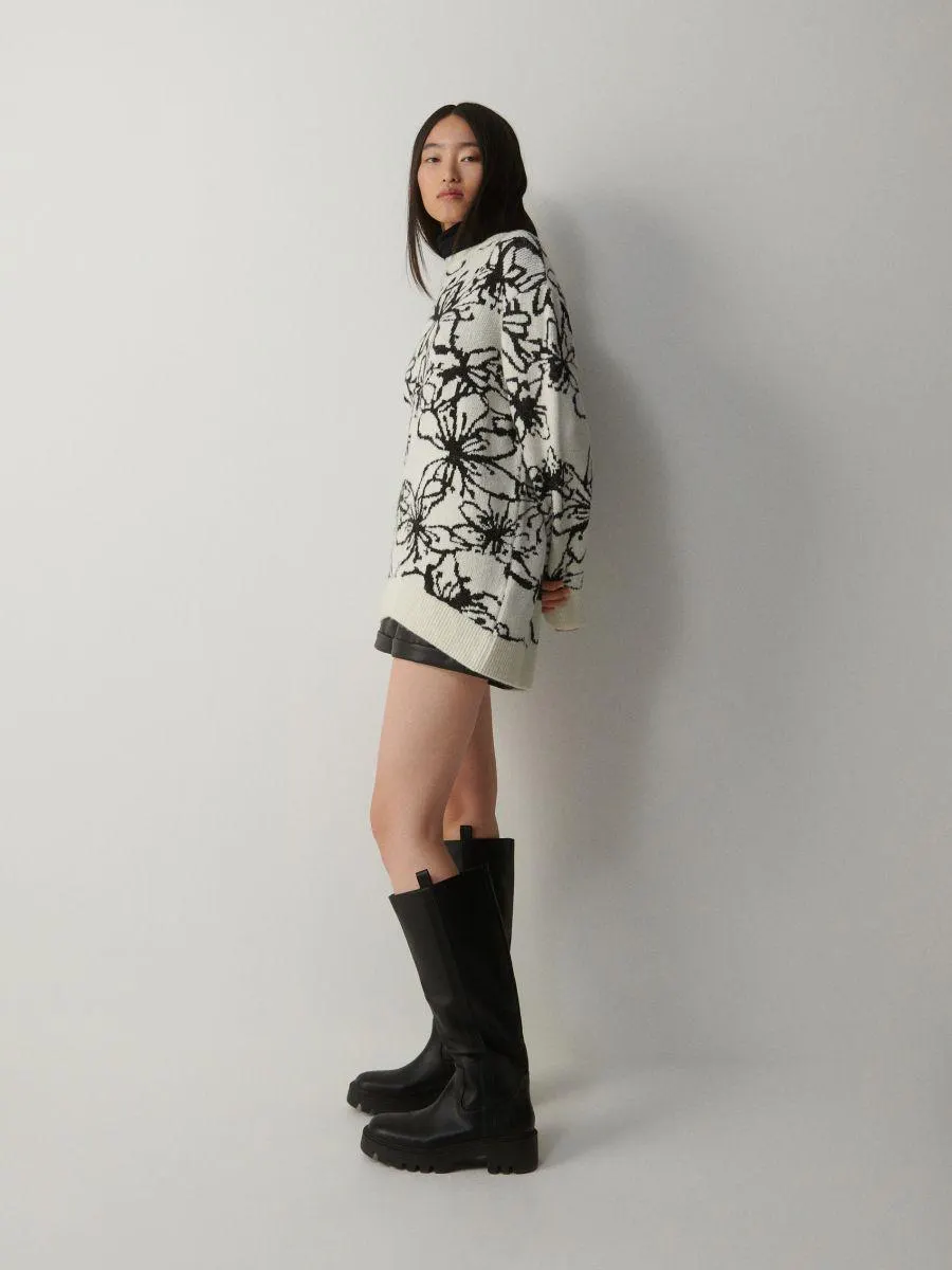 Cizme din imitație de piele