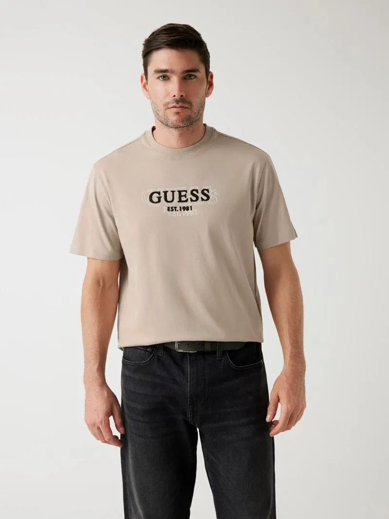 Camiseta con inscripción del logotipo