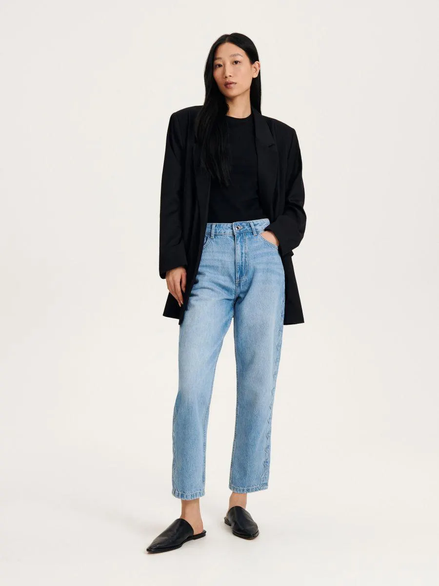 Džíny mom fit