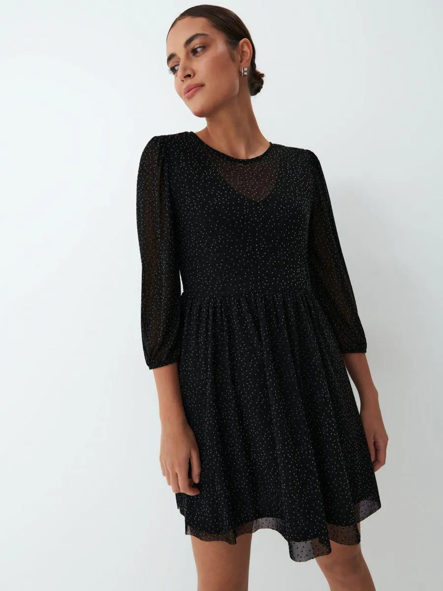 Puntíkované šaty