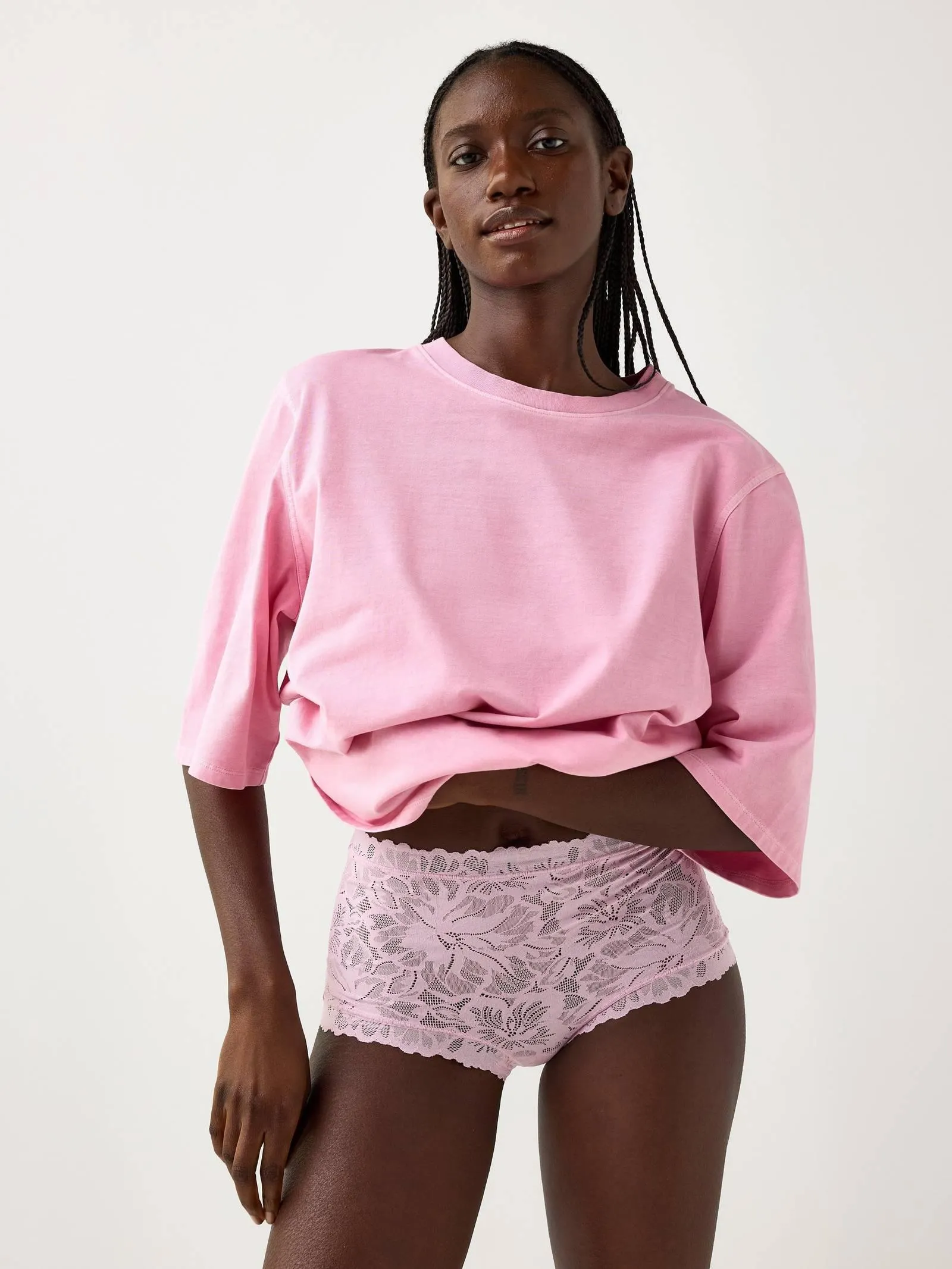 Kalhotky z krajky s vysokým pasem