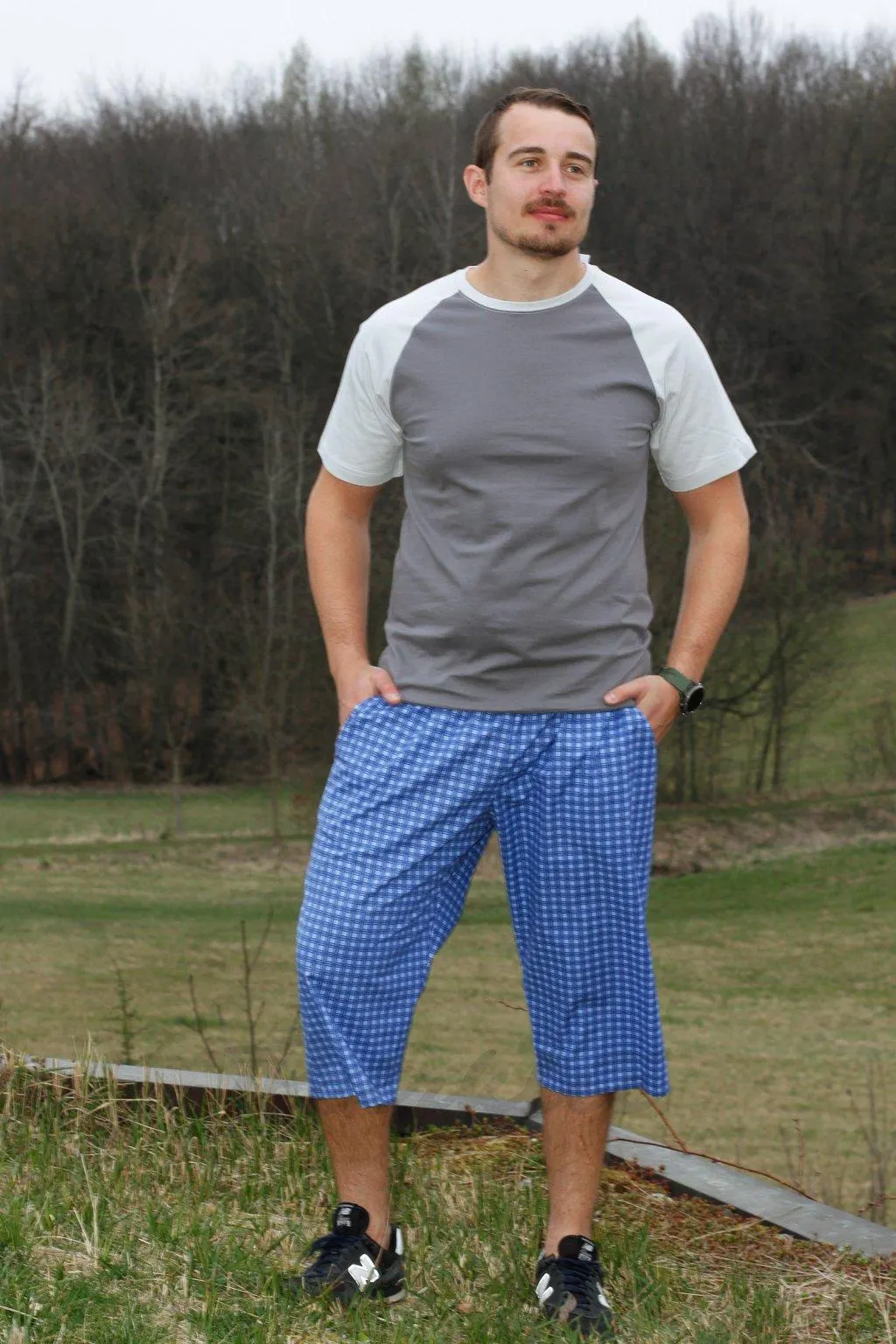 Capri plátěné modrá kostička - délka 55 cm vel. 65 skladem