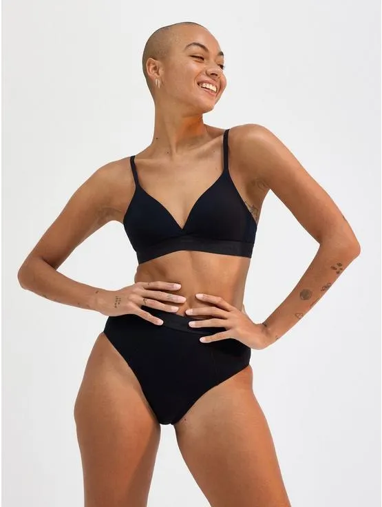 Podprsenka bralette, Female Engineering