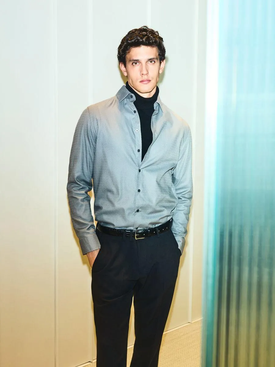 Košile slim fit s drobným vzorem