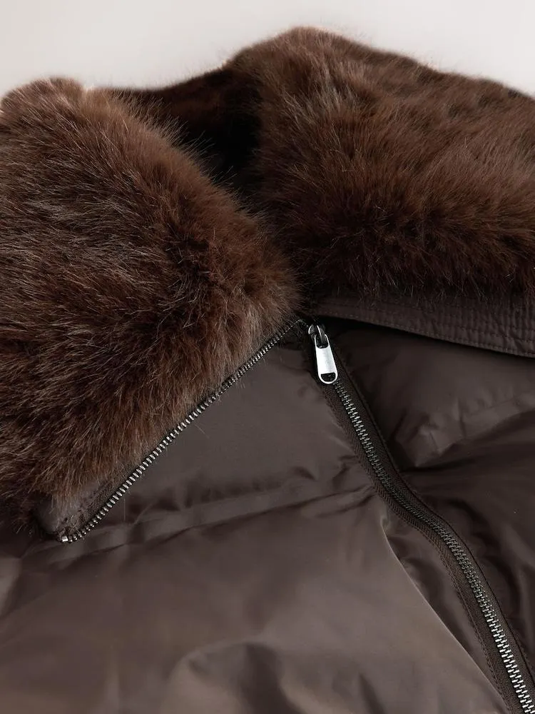 Čokoládově hnědá - Prémiový dlouhý prošívaný kabát s límcem z umělé kožešiny