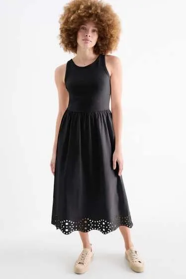 Fit & flare dress - broderie anglaise