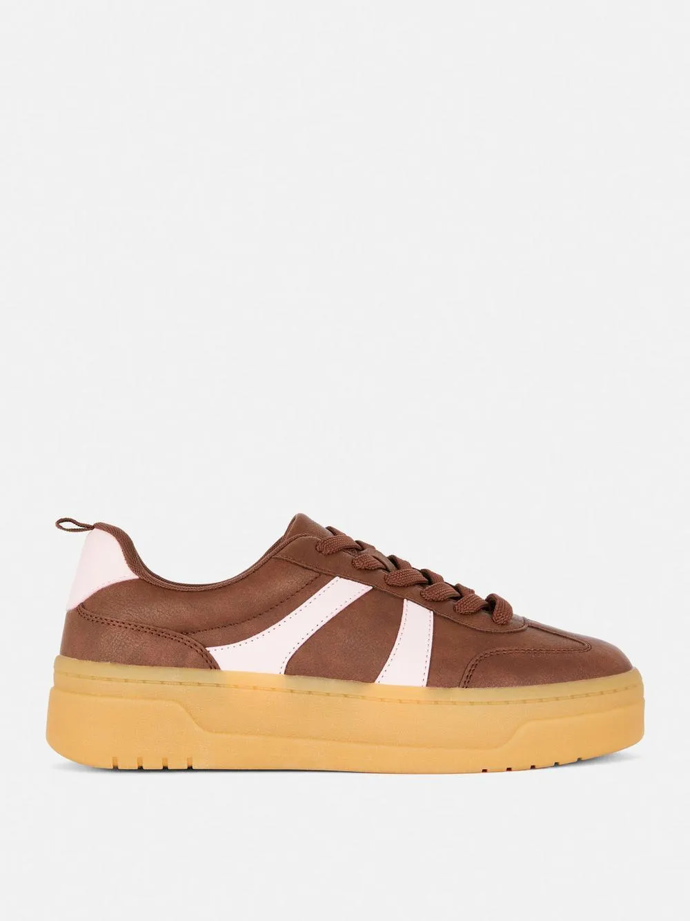 Flatform Low Top Trainers