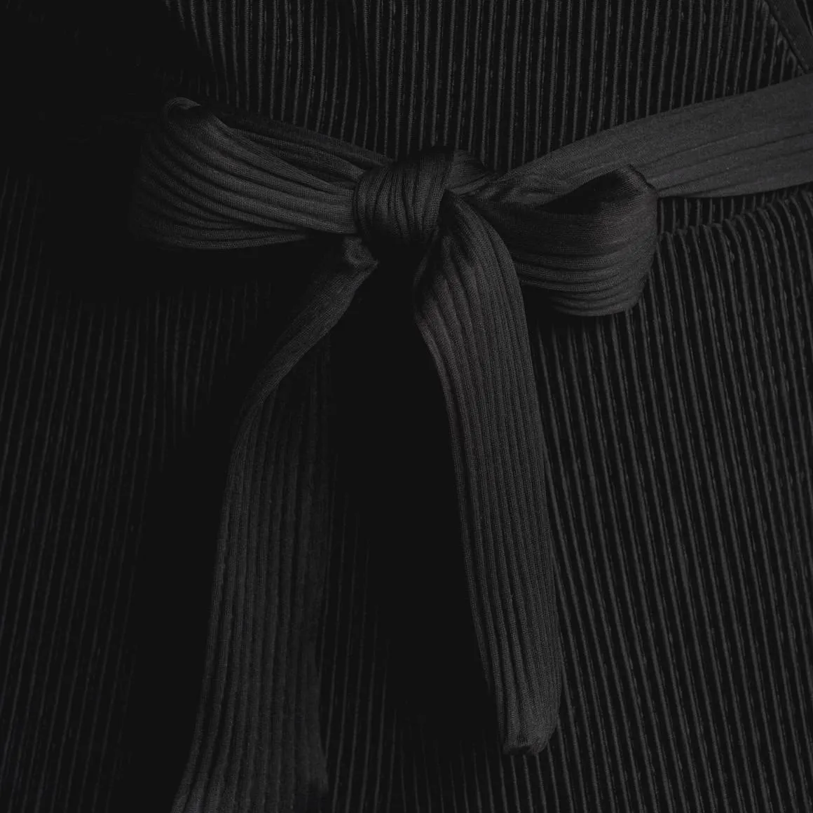 Damen Jumpsuit in Plissee-Struktur