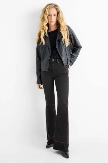Flared jeans - mid-rise waist