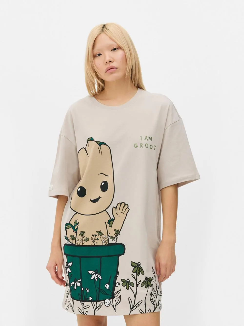 T-shirt dormir MARVEL Guardiões da Galáxia Groot