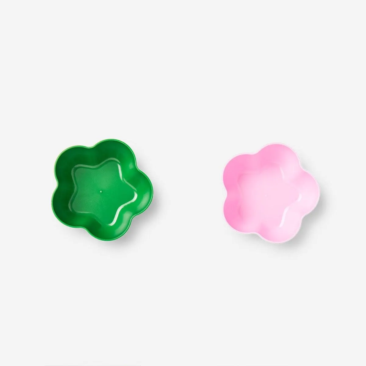 Flower shaped snack bowls