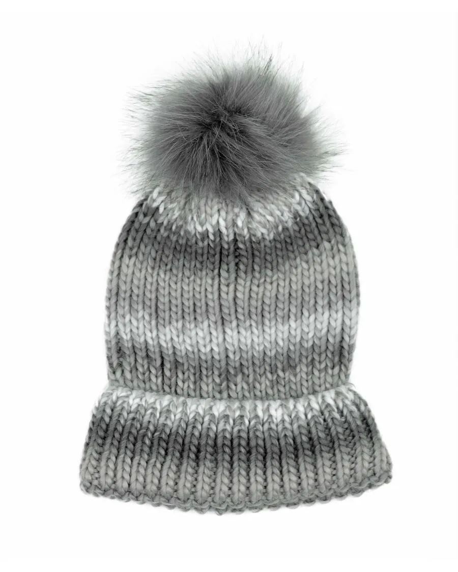 Mehrfarbige Strickmütze