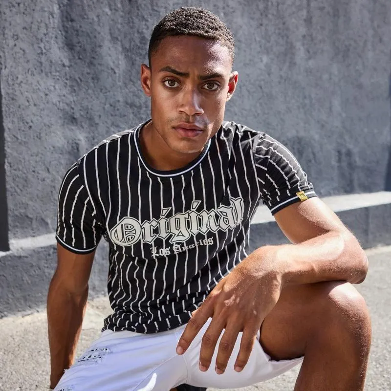 Herren-T-Shirt mit Kontraststreifen