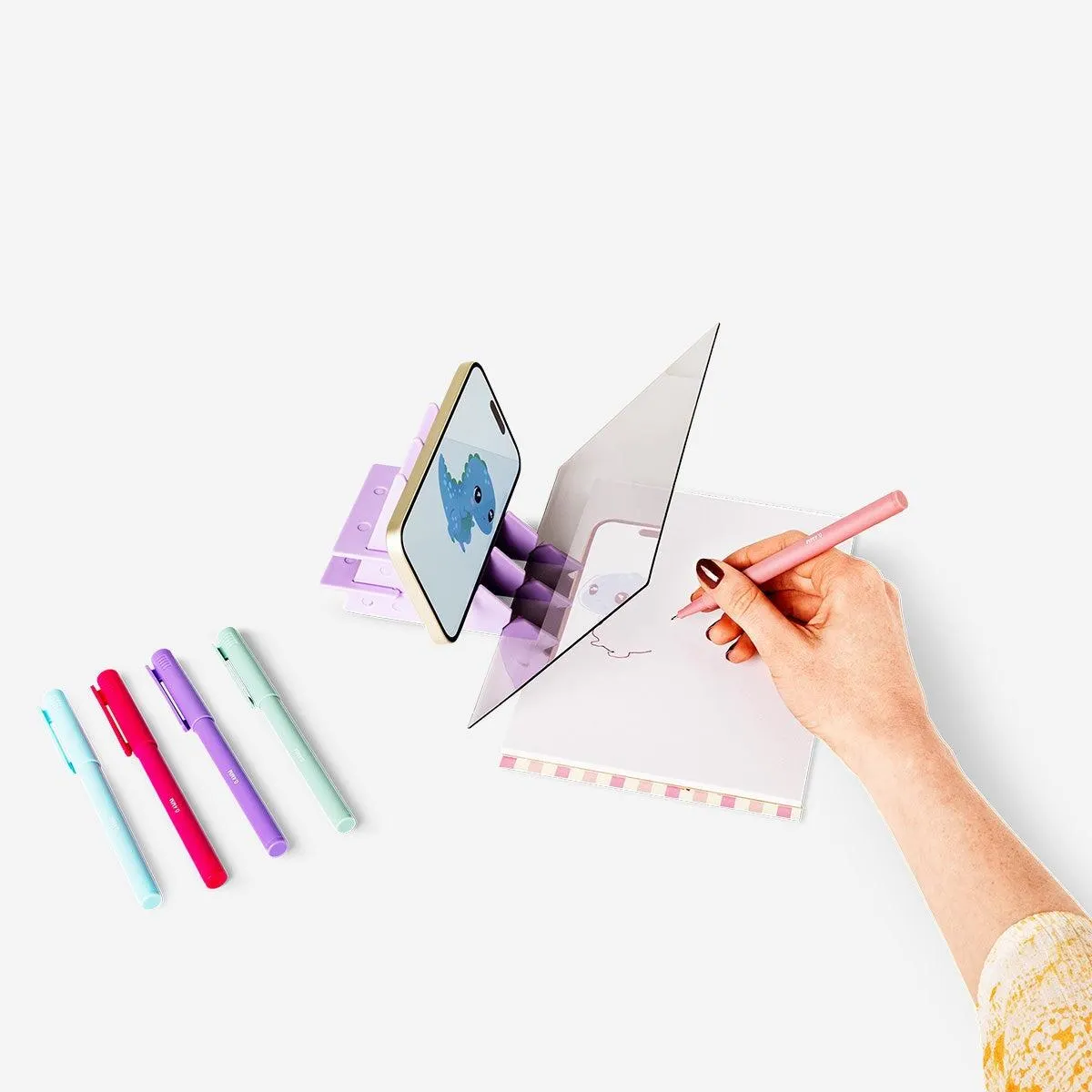 Drawing screen projection set