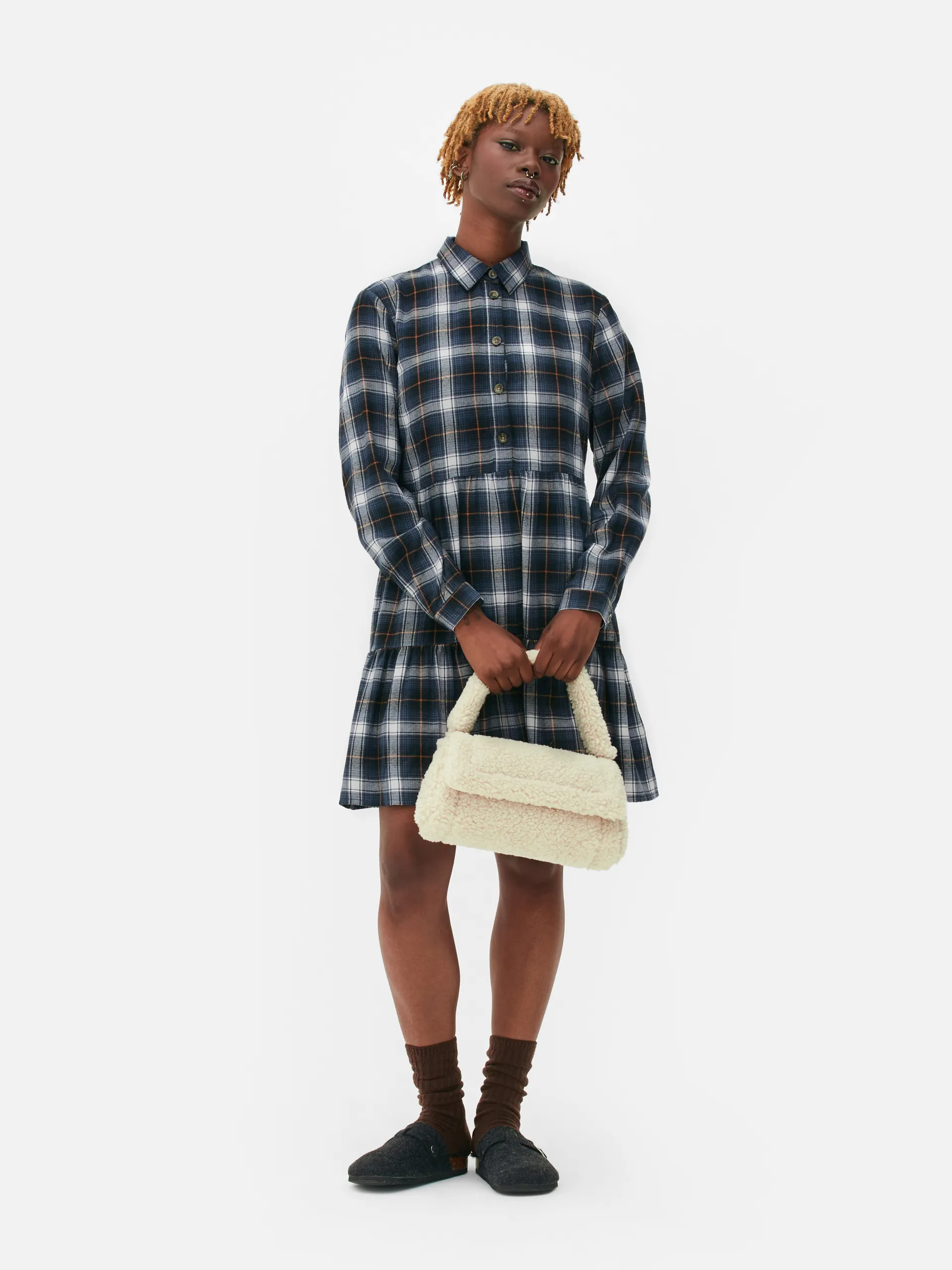 Gesmoktes Minikleid mit Karos