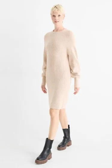 Knitted dress - ribbed