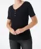 T-Shirt mit V-Ausschnitt Janina, Zierknopfleiste