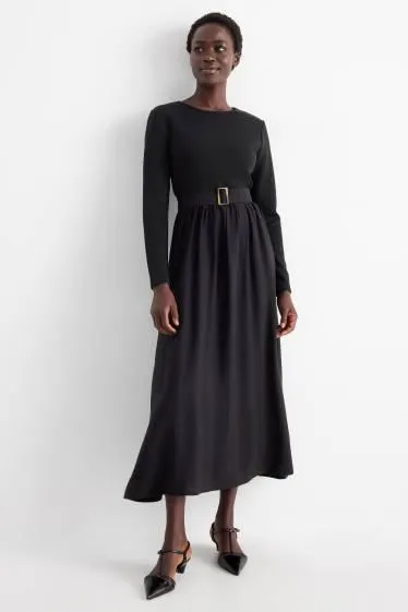 Fit & flare dress with belt