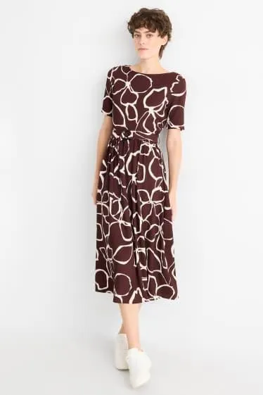 Fit & flare dress with belt - floral - textured