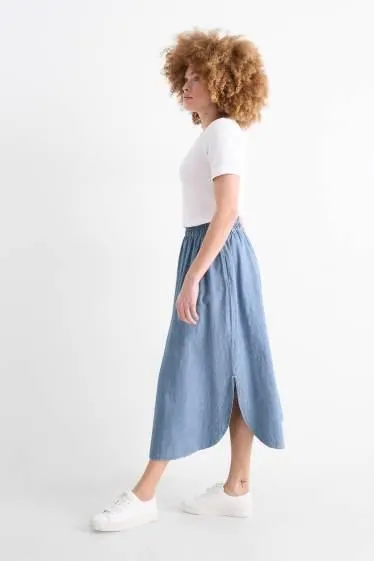 Denim skirt